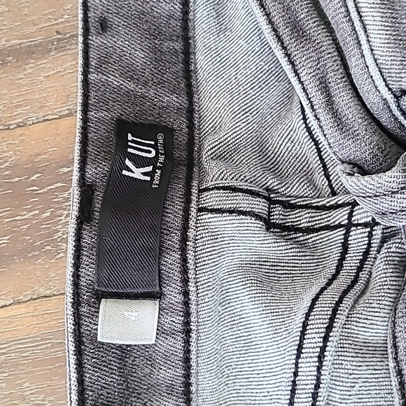 Kut from the Kloth Jeans - Picture 4 of 4